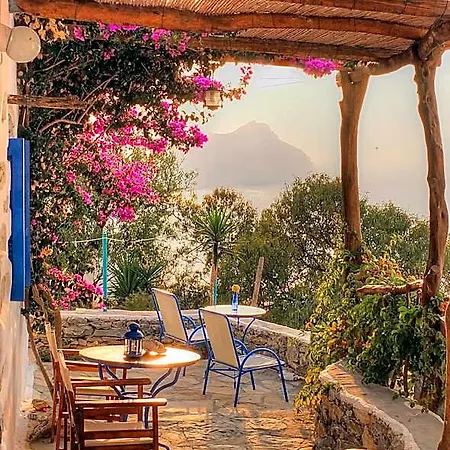 Pano Gitonia 3* Amorgos